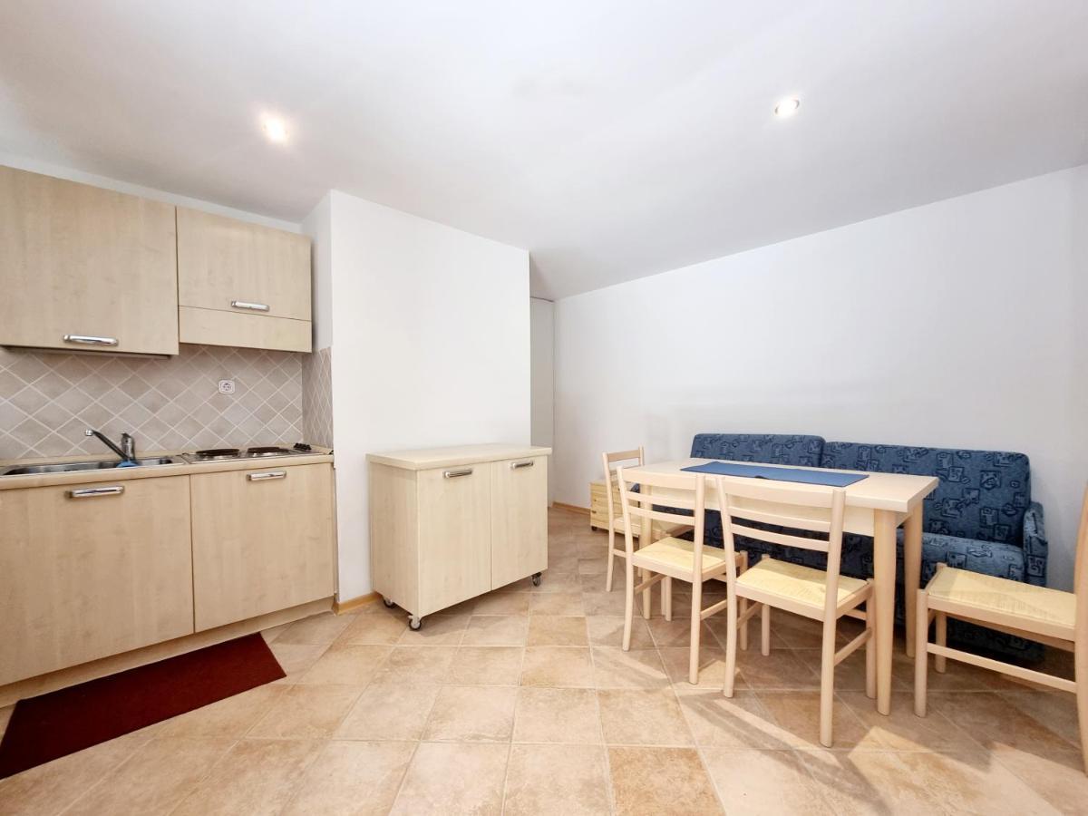 Dream Apartments ไพราน ภายนอก รูปภาพ