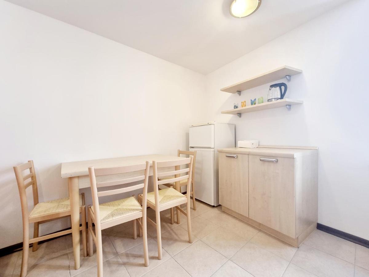 Dream Apartments ไพราน ภายนอก รูปภาพ