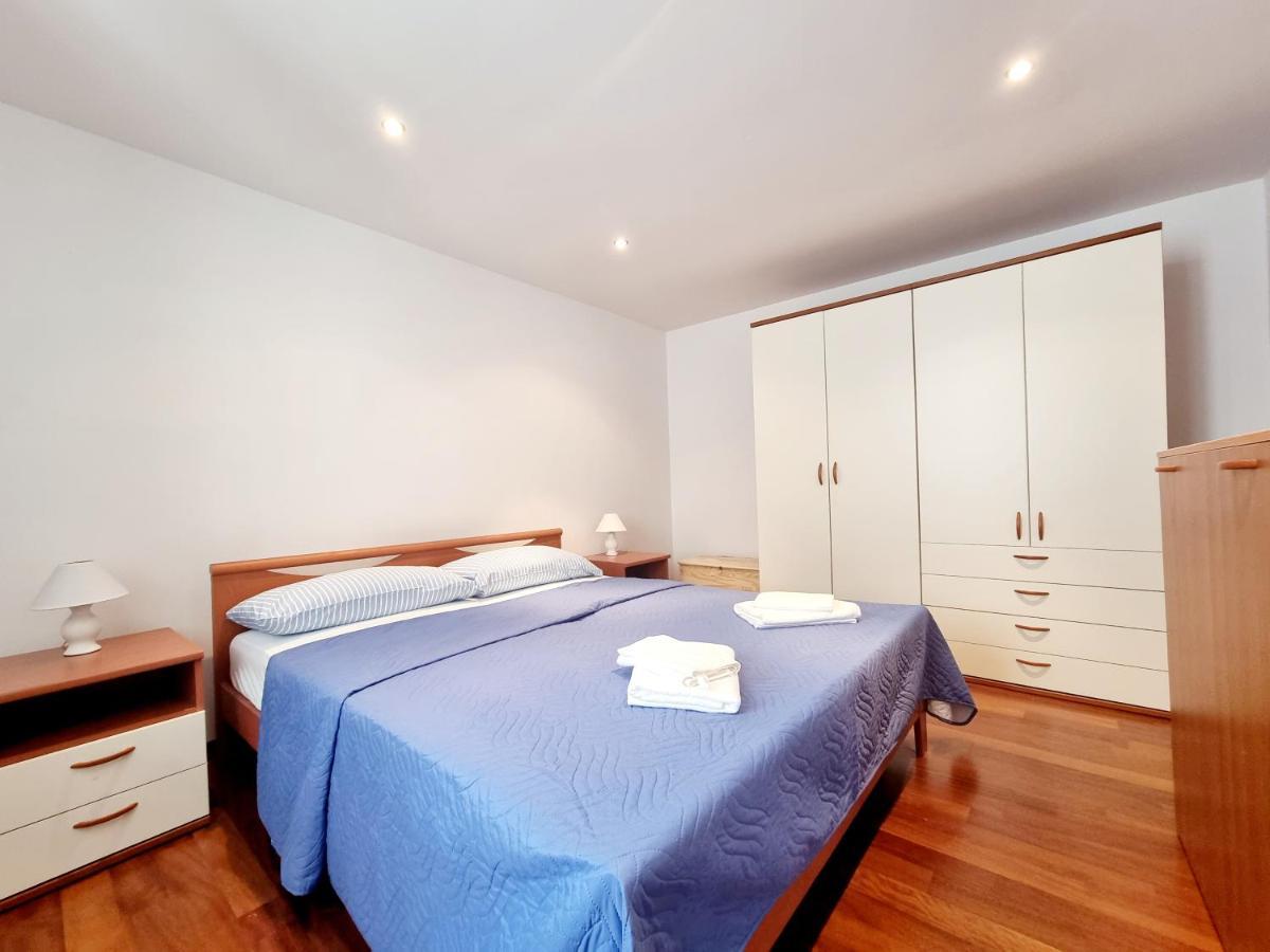 Dream Apartments ไพราน ภายนอก รูปภาพ