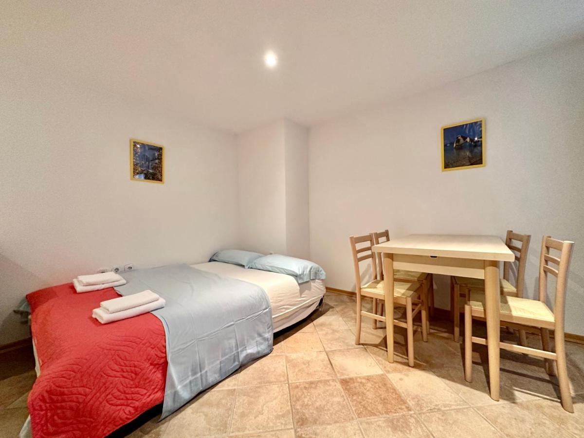 Dream Apartments ไพราน ภายนอก รูปภาพ