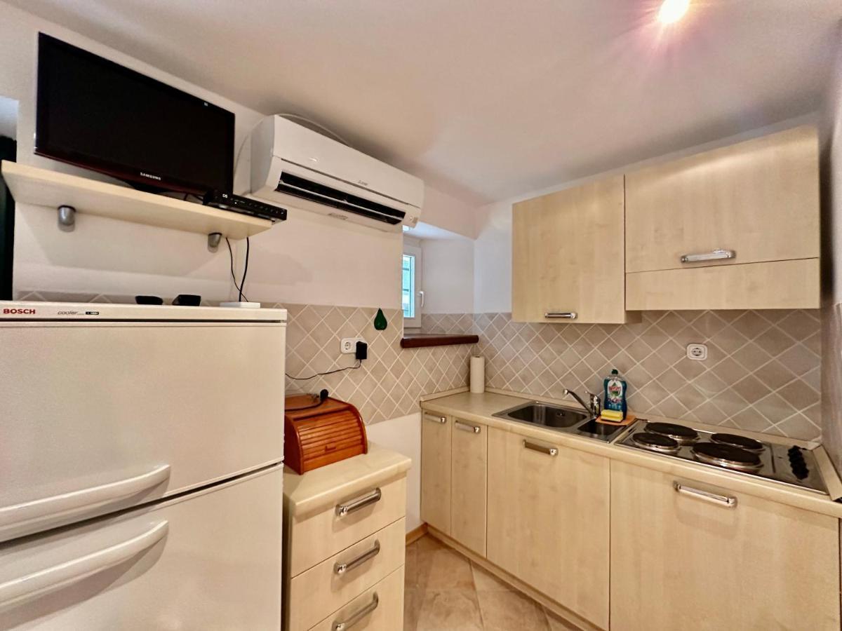 Dream Apartments ไพราน ภายนอก รูปภาพ